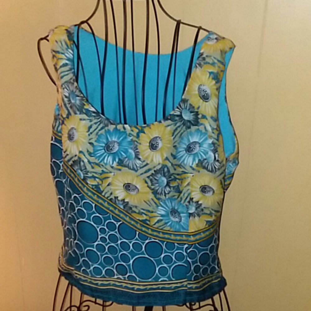 A blue printed top